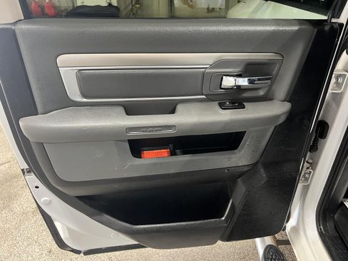 Used 2015 RAM 2500 SLT w/ Protection Group AWD/4WD image 22
