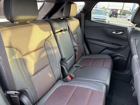 Used 2025 Chevrolet Blazer RS image 25