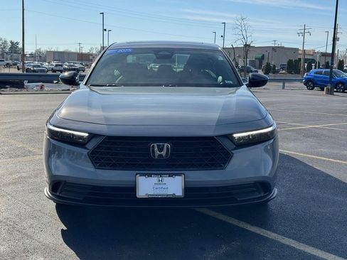 Certified 2025 Honda Accord Sport image 9