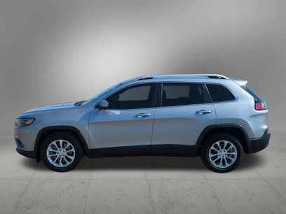 Used 2019 Jeep Cherokee Latitude w/ Popular Appearance Group