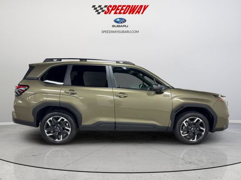 New 2026 Subaru Forester Premium AWD/4WD image 4
