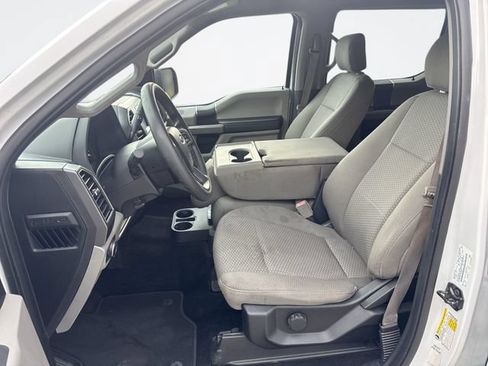 Used 2018 Ford F150 XLT RWD image 11