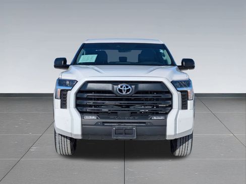 Used 2023 Toyota Tundra SR5 w/ SR5 Convenience Package image 9