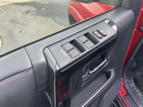 Used 2024 Toyota 4Runner TRD Off-Road Premium image 27