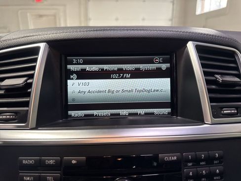 Used 2013 Mercedes-Benz GL 450 4MATIC image 19