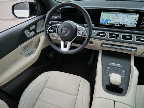 Used 2023 Mercedes-Benz GLE 350 4MATIC image 9