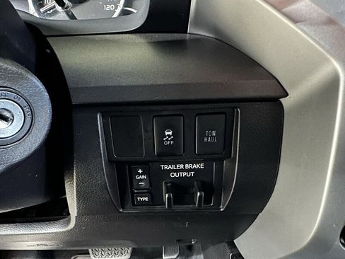 Used 2016 Toyota Tundra SR5 w/ TRD Off Road Package image 24