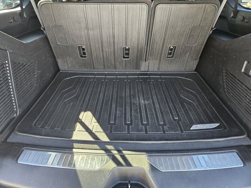 Used 2023 GMC Yukon XL Denali Ultimate image 35