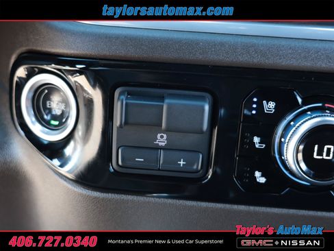 Used 2025 GMC Sierra 1500 SLT w/ SLT Premium Plus Package AWD/4WD image 29