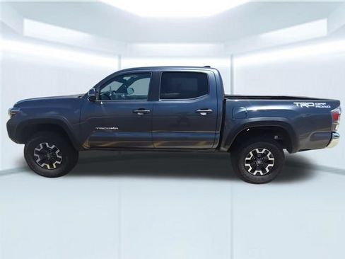 Used 2023 Toyota Tacoma TRD Off-Road RWD image 13