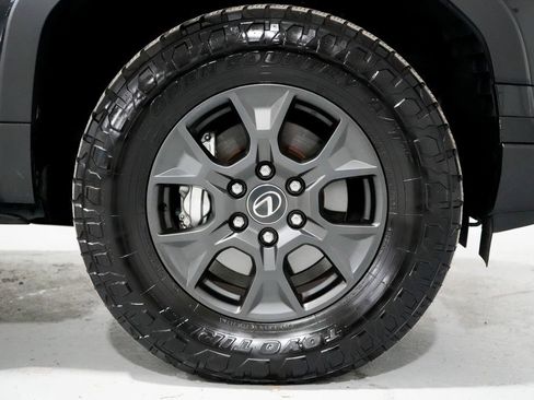 Used 2024 Lexus GX 550 image 33