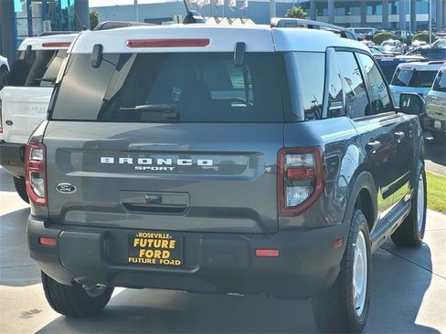 New 2025 Ford Bronco Sport Heritage w/ Convenience Package image 3