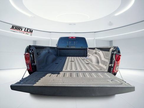 Used 2026 RAM 3500 Laramie AWD/4WD image 4