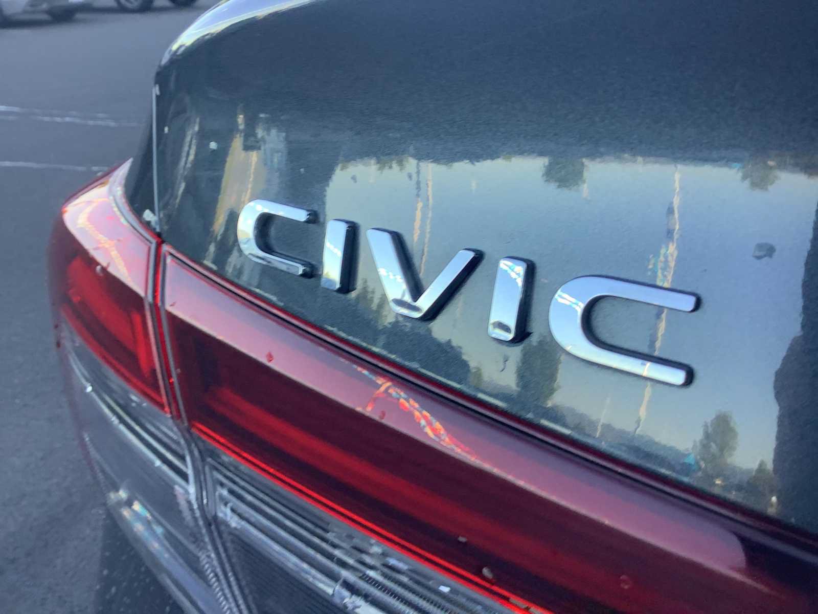 Used 2025 Honda Civic LX image 6