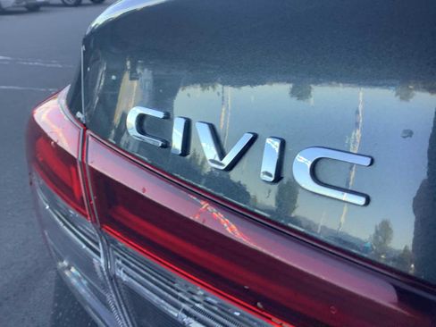 Used 2025 Honda Civic LX image 6