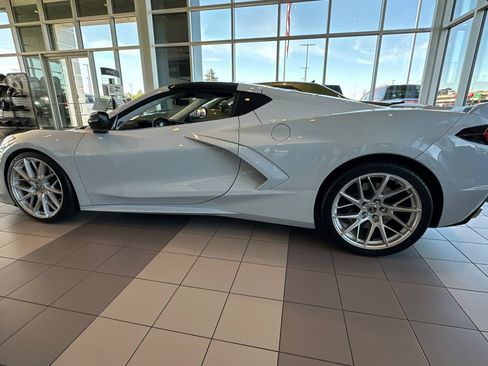 Used 2020 Chevrolet Corvette Stingray Premium Cpe w/ 3LT Preferred Equipment Group RWD image 7