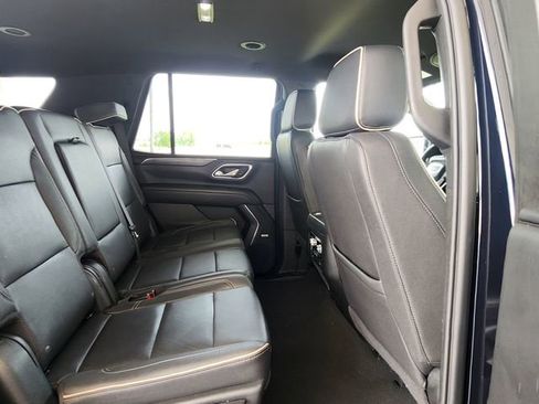 Used 2023 GMC Yukon SLT AWD/4WD image 22