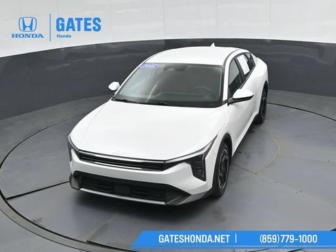 Used 2025 Kia K4 EX FWD image 50