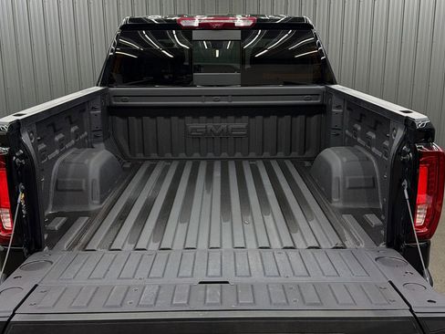 Used 2026 GMC Sierra 1500 Denali w/ Denali Reserve Package AWD/4WD image 17