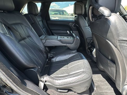 Used 2018 Land Rover Range Rover Sport HSE AWD/4WD image 26