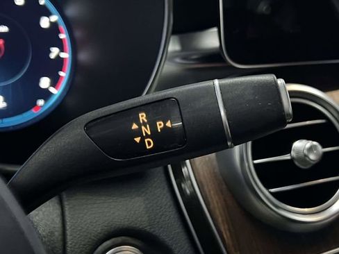 Certified 2022 Mercedes-Benz GLC 300 4MATIC image 25