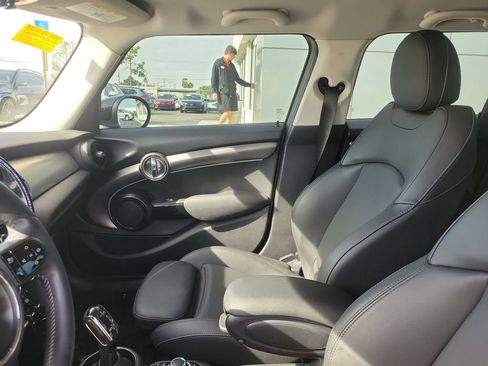 Used 2023 MINI Cooper S image 16