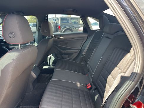 Used 2020 Volkswagen Jetta GLI image 5
