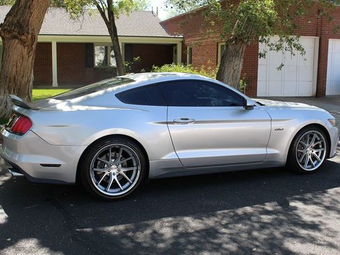 Used 2016 Ford Mustang GT Premium image 52