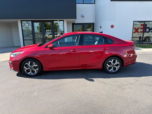 Certified 2021 Kia Forte LXS FWD image 2