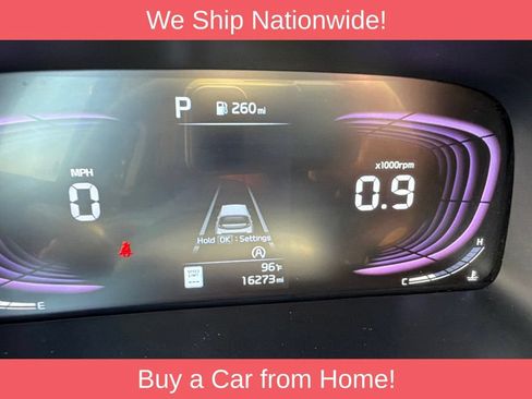 Used 2025 Kia Soul LX w/ LX Technology Package FWD image 14
