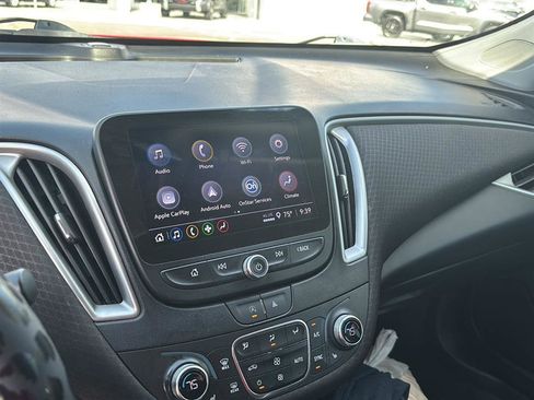 Used 2023 Chevrolet Malibu LT w/ Sport Edition image 5