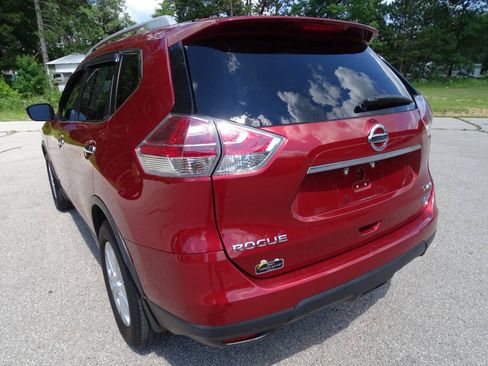 Used 2015 Nissan Rogue AWD w/ SV Moonroof Package image 8