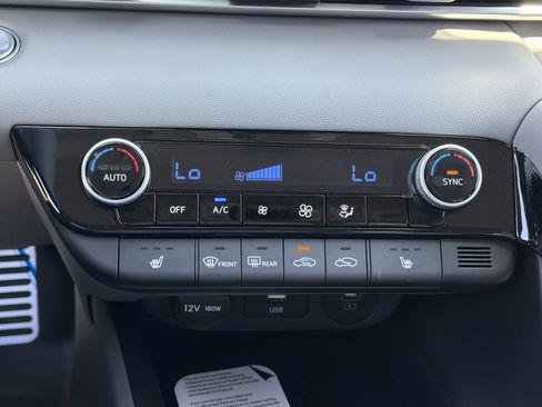 New 2026 Hyundai Elantra SEL Sport FWD image 23