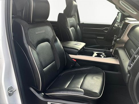 Used 2022 RAM 1500 Laramie image 7