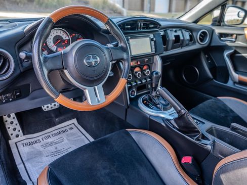 Used 2016 Scion FR-S image 13