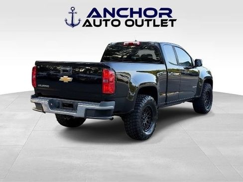 Used 2017 Chevrolet Colorado W/T w/ WT Convenience Package RWD image 8