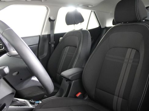 Certified 2026 Hyundai Venue SEL FWD image 18