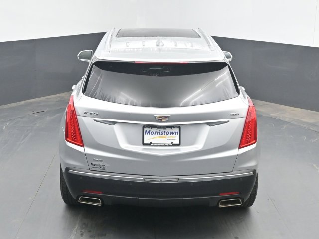 Used 2017 Cadillac XT5 Luxury w/ Driver Awareness Package AWD/4WD image 43