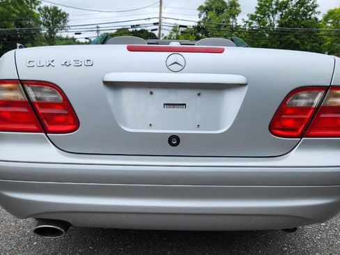 Used 2001 Mercedes-Benz CLK 430 Cabriolet image 16