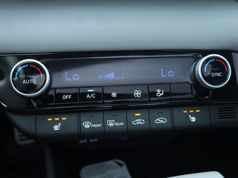 New 2026 Hyundai Elantra SEL Sport Premium FWD image 7