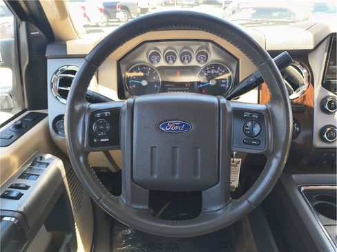 Used 2014 Ford F250 Lariat AWD/4WD image 7
