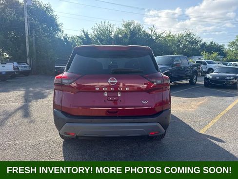 Used 2023 Nissan Rogue SV FWD image 3