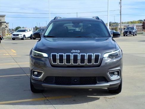 Used 2022 Jeep Cherokee Limited image 8