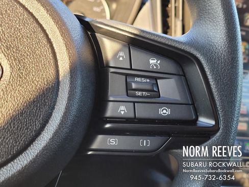 Certified 2025 Subaru Crosstrek 2.0i Premium w/ Crosstrek Mirror Package image 8