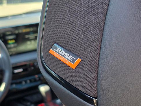 Used 2025 Nissan Kicks SR w/ SR Premium Package FWD image 8