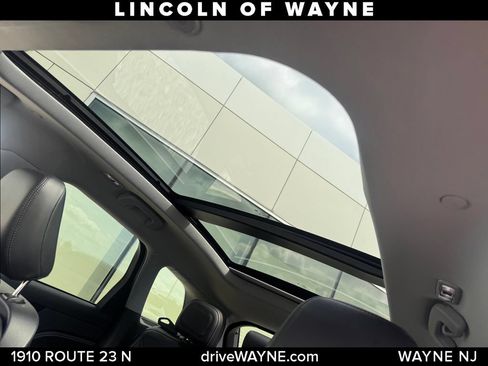 Certified 2022 Lincoln Corsair AWD w/ Premium Package image 20