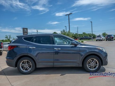 Used 2017 Hyundai Santa Fe Sport FWD image 6