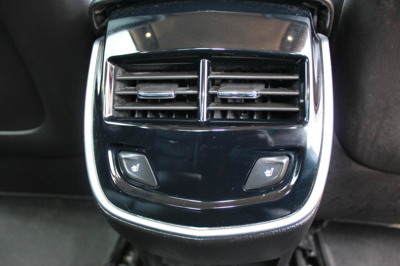 Used 2015 Cadillac XTS Luxury w/ Driver Awareness Package AWD/4WD image 21