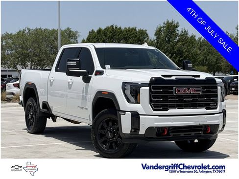 Certified 2025 GMC Sierra 2500 AT4 AWD/4WD image 2