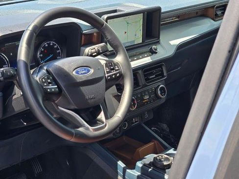 Certified 2024 Ford Maverick Lariat FWD image 25